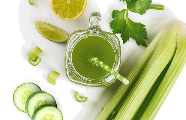 Nước ép giảm cân từ cần tây và dưa leo