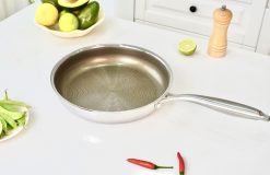 Chảo JIWON chống dính thế hệ mới Nano Titanium inox 316